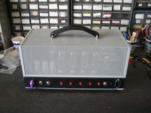 jeremy's finished amp rear