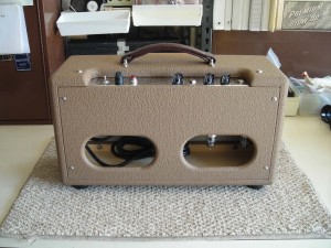 reverb unit rear
