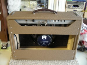 austin's finished amp rear